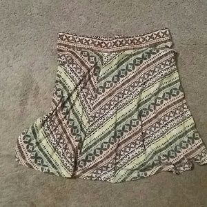 Patterned bright skirt