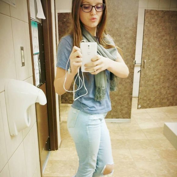 Meet your Posher, Jaycee