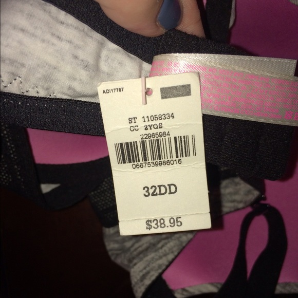 SOLD!! 💖NWT Victoria's Secret Pink Demi Bra💕 - Picture 3 of 3