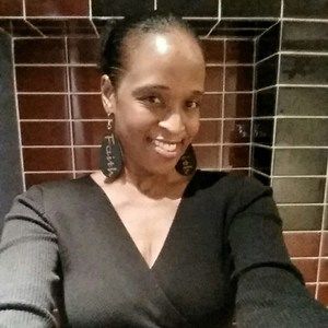 Meet your Posher, Deanna