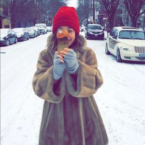 Meet your Posher, Marisa