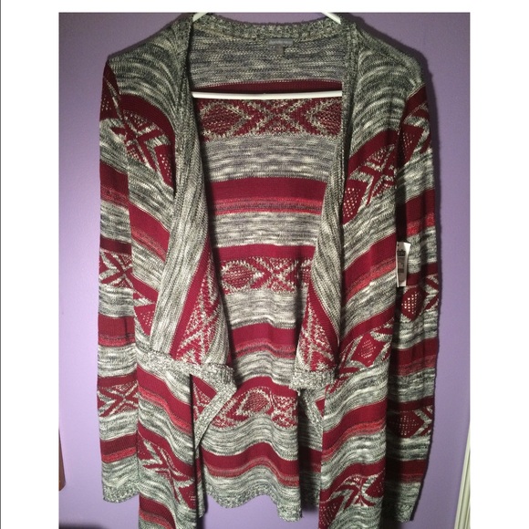 Long, patterned, cardigan