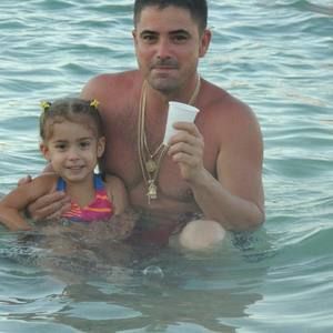 Meet your Posher, Raulito yuleisi