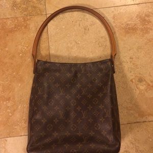 FLASH SALE Authentic Louis Vuitton GM  looping bag