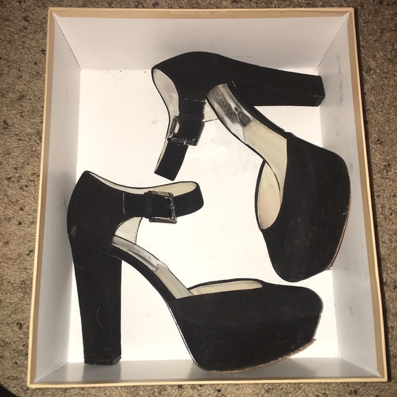 ❌SOLD❌ - Picture 2 of 4