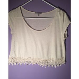 Creme crop top