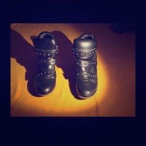 Black sneaker wedges