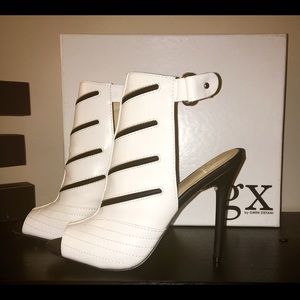 GX by Gwen Stefani 👠