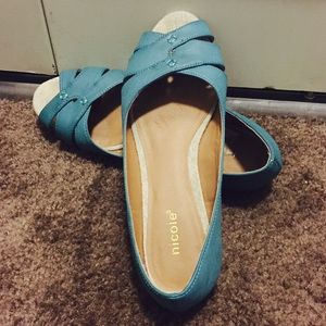 Turquoise Flats