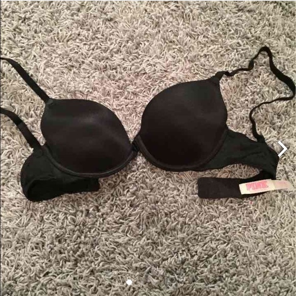 VS PINK BRA