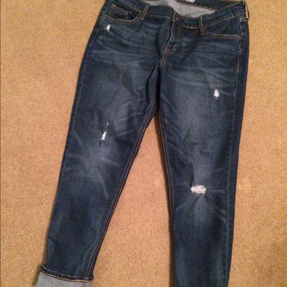 Old Navy the Boyfriend jeans distressed