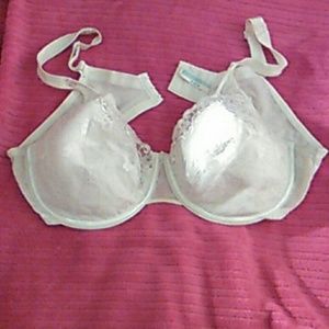 Playtex Bra white lace 44c