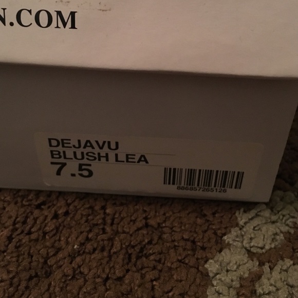 Shoes - Picture 3 of 5