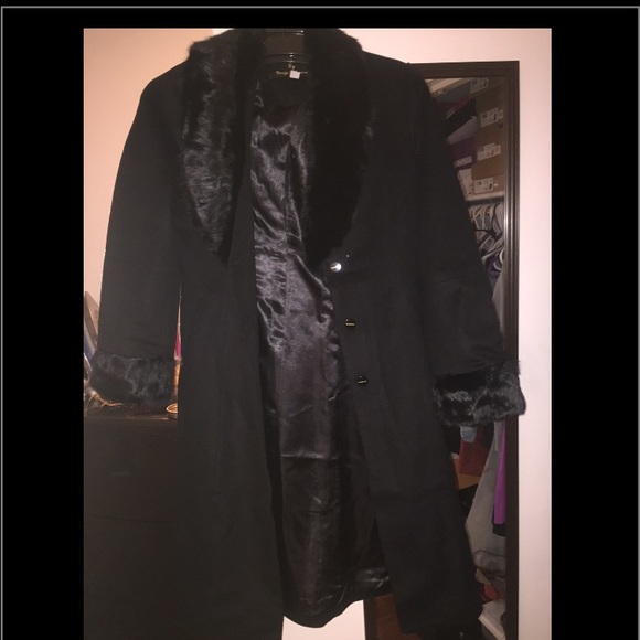 Greenwich Coat