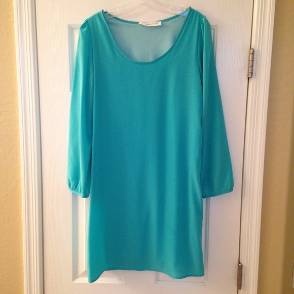 NWOT Peach Love Cream California Shift Dress - Picture 2 of 4