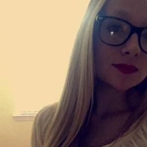 Meet your Posher, Madison