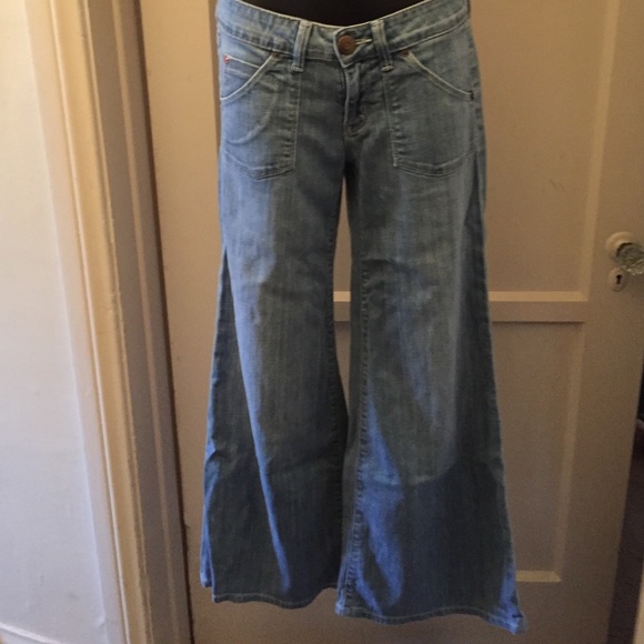 EUC Hudson Flare Leg Light Denim Jeans sz 26
