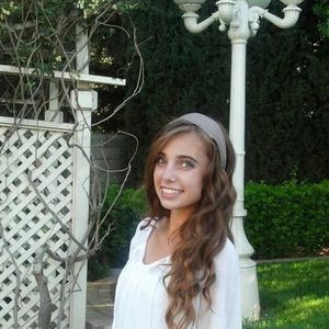 Meet your Posher, Alexandra