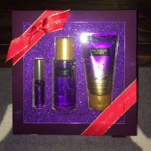 VS Love Spell gift set