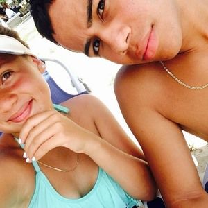 Meet your Posher, Magdiel