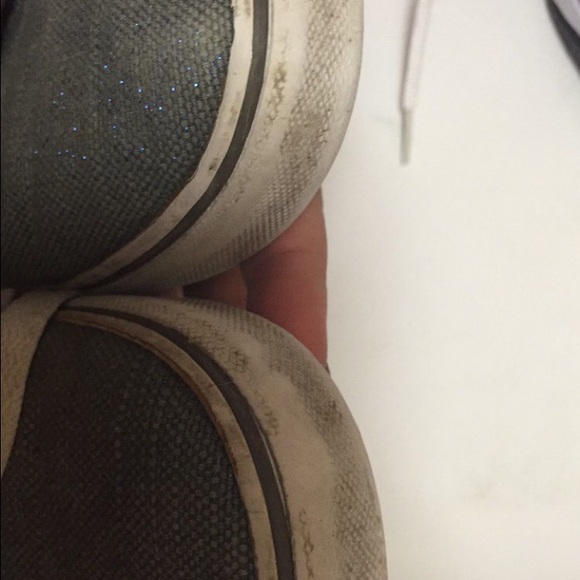 Limited edition vans! - Picture 4 of 4