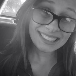 Meet your Posher, Abigail