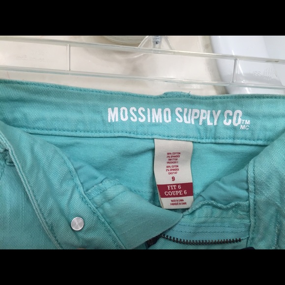 Aqua Mossimo Shorts- PRICE DROP - Picture 3 of 3