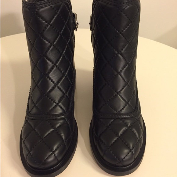 SOLD- 💯Chanel Quilted Bootie - Picture 2 of 4