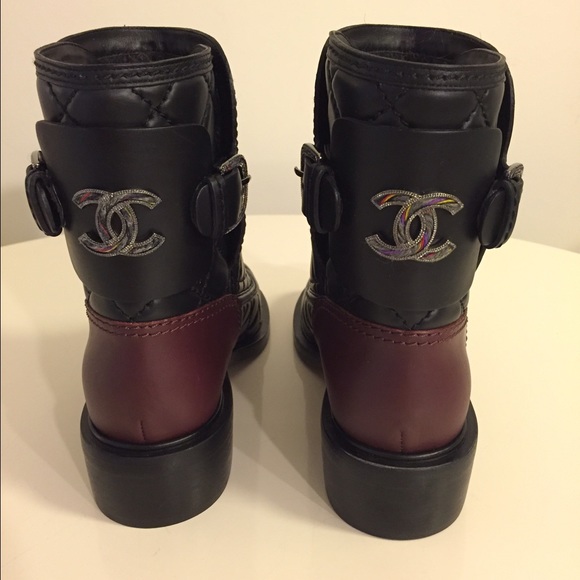 SOLD- 💯Chanel Quilted Bootie - Picture 3 of 4