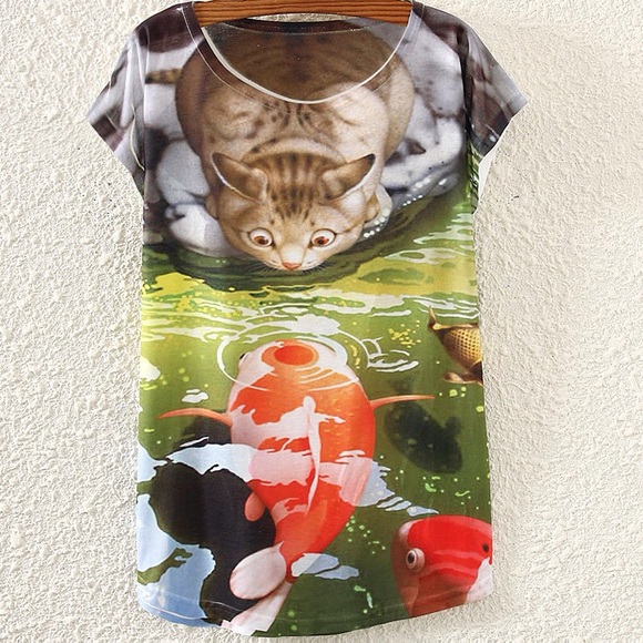 Tops - Graphic Tee "Kitten" New