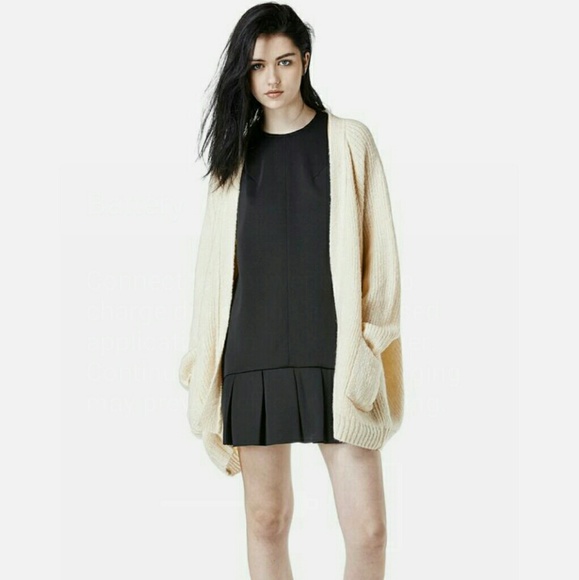 Unif hole cardigan