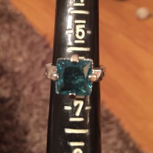 Sterling Silver Ring w/Aquamarine Stone-Size 6