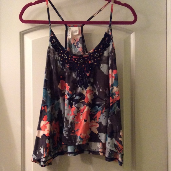 Floral tank