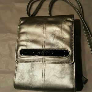 Kenneth cole reaction purse