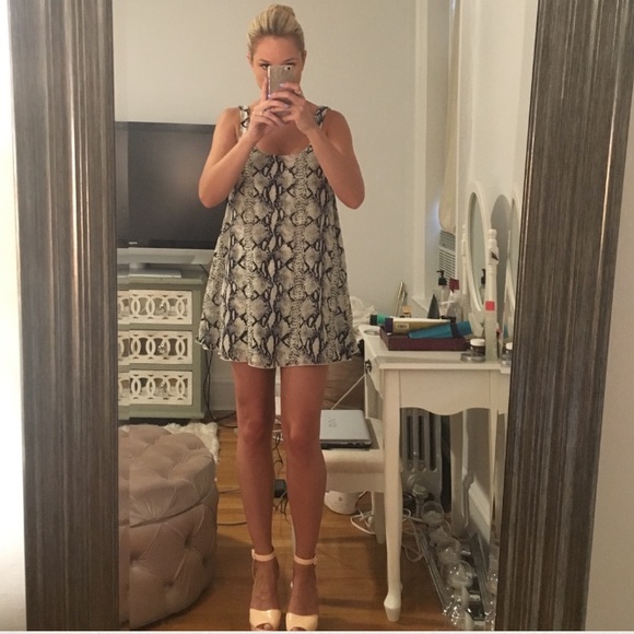 Tobi Low Back Shift Dress