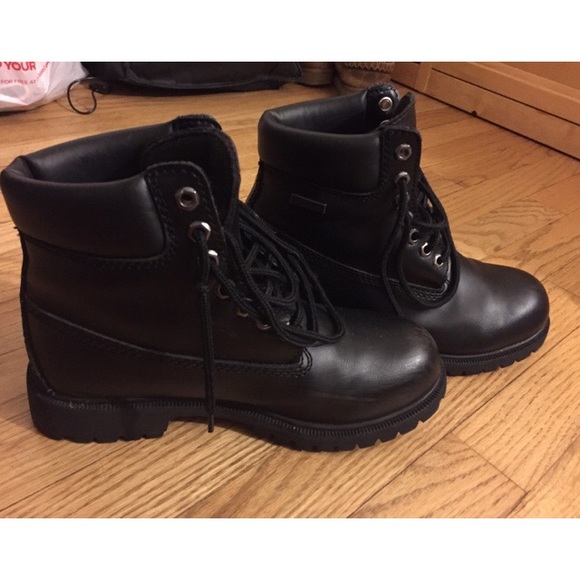 Size 6W Ankle Boots