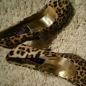 Cheetah Print Pumps
