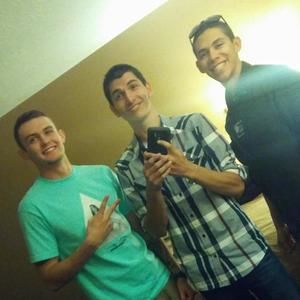 Meet your Posher, Ylber