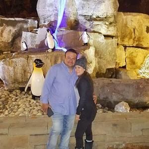 Meet your Posher, Gloria