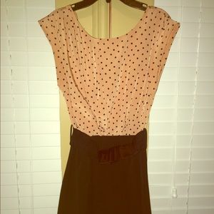 Sophisticated polka dot dress, size small