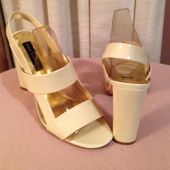 Designer Shoes - Picture 2 of 4