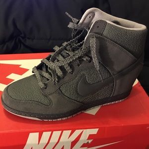Nike Women's Dunk Sky Hi