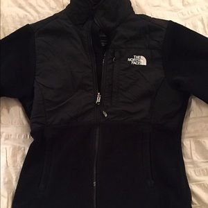 Women's North Face Denali jacket