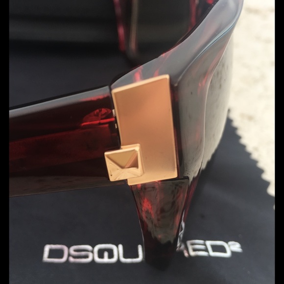 RUBY RED&GOLD DSQUARED2 SUNGLASSES - Picture 3 of 7