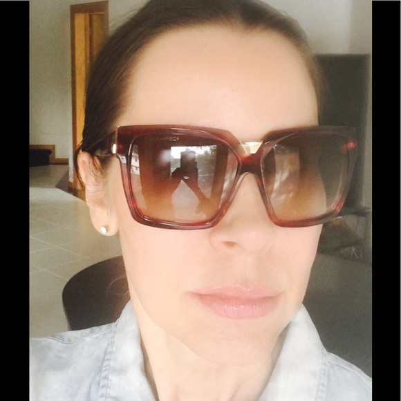 RUBY RED&GOLD DSQUARED2 SUNGLASSES - Picture 6 of 7