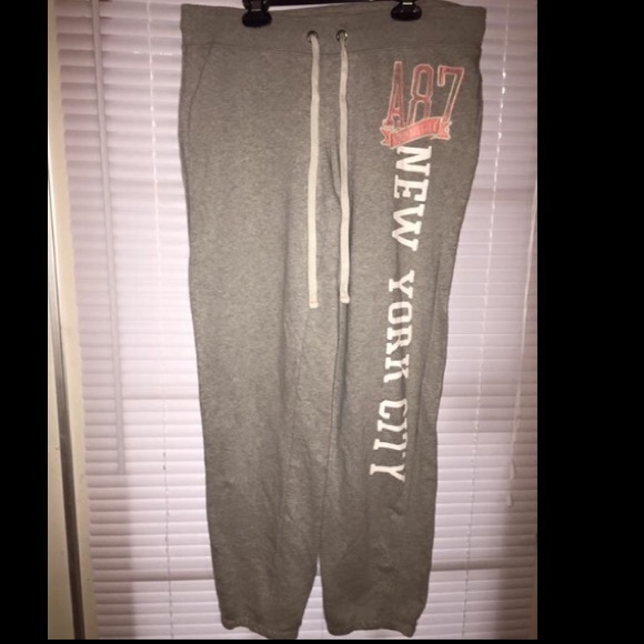 Aeropostale Capri sweats