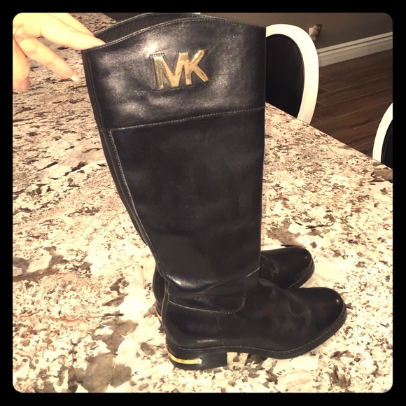 Michael Kors children's leather boot