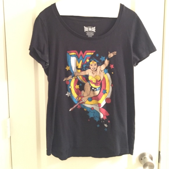 Wonder Woman vintage T