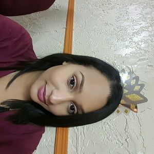 Meet your Posher, Sacha