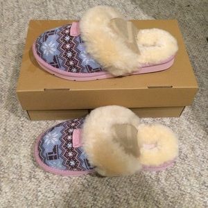 UGG cozy Nordic knit slippers